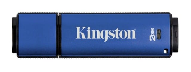 Kingston Clé USB DataTraveler Vault Privacy Managed - 2 GB — image 2