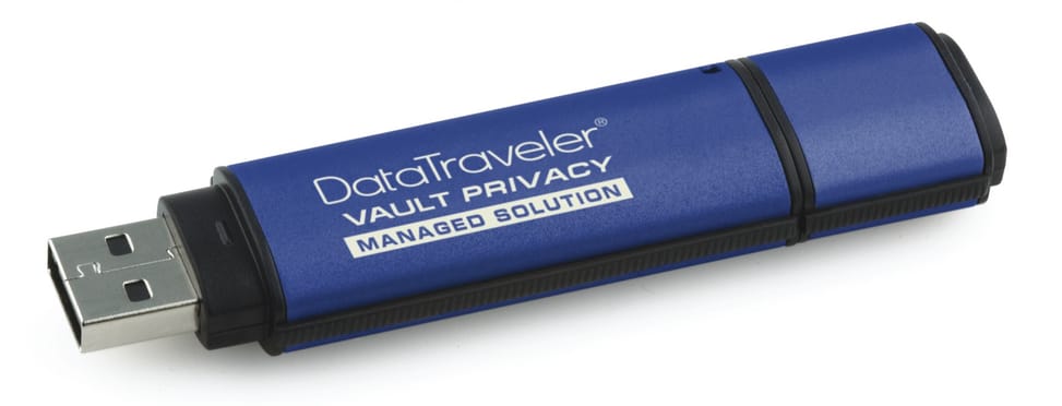 Kingston Clé USB DataTraveler Vault Privacy Managed - 2 GB — image 3