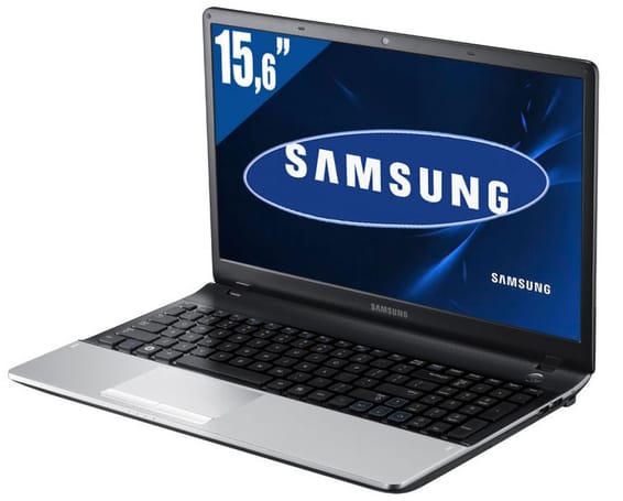 PC portable Samsung NP300 (NP300E5C-A04MA)