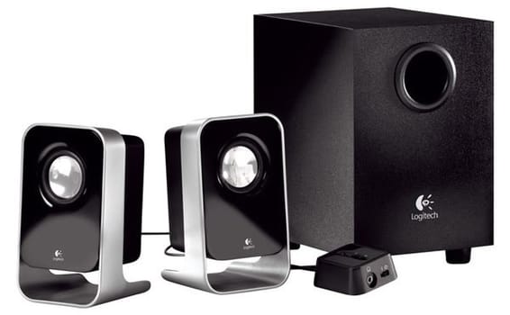 Logitech LS21 2.1 Stereo Speaker System - 14 watts RMS - Jack 3,5mm