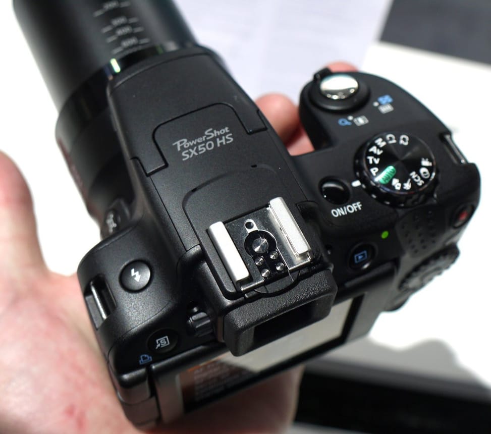 Appareil photo Canon PowerShot SX50 HS 12,1MP/50X + Etui et Carte SD offerts — image 7