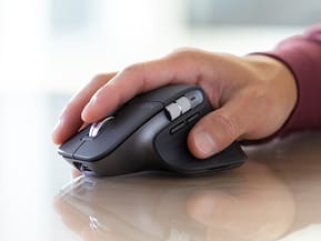 Logitech MX Master 3s for Business souris Droitier RF sans fil + Bluetooth Laser 8000 DPI (910-006582) — image 3