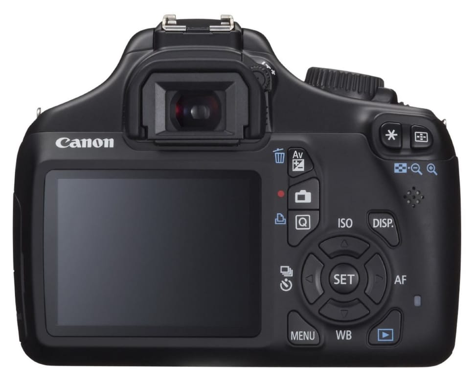 Reflex Canon EOS 1100D Black + 18-55 DC III — image 10