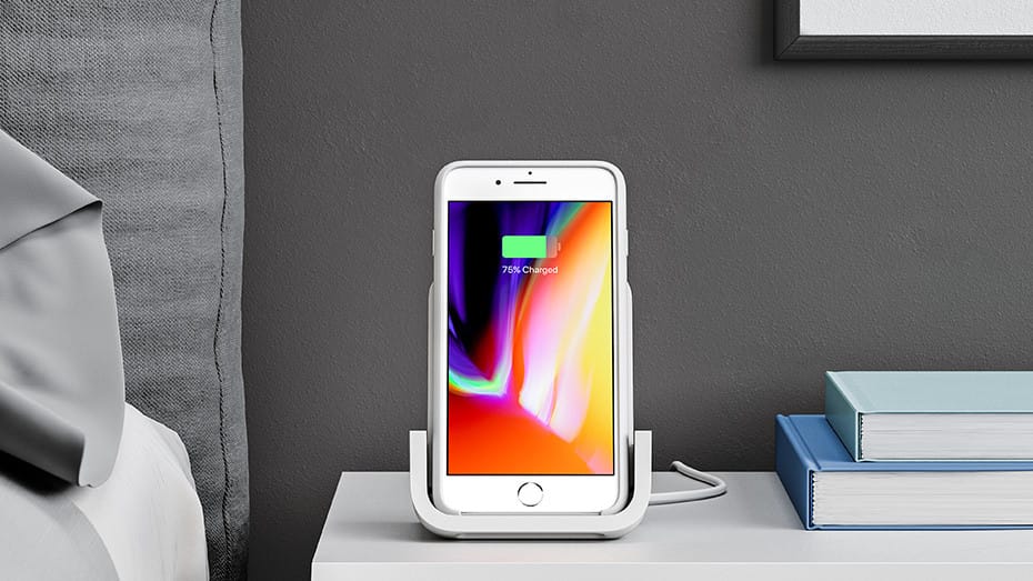 Logitech POWERED Wireless Charging Stand Smartphone Blanc Secteur Recharge sans fil Intérieure (939-001630) — image 11