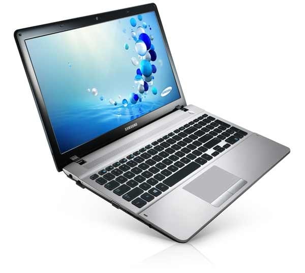 PC portable Samsung NP370R5E (NP370R5E-A01MA) — image 3