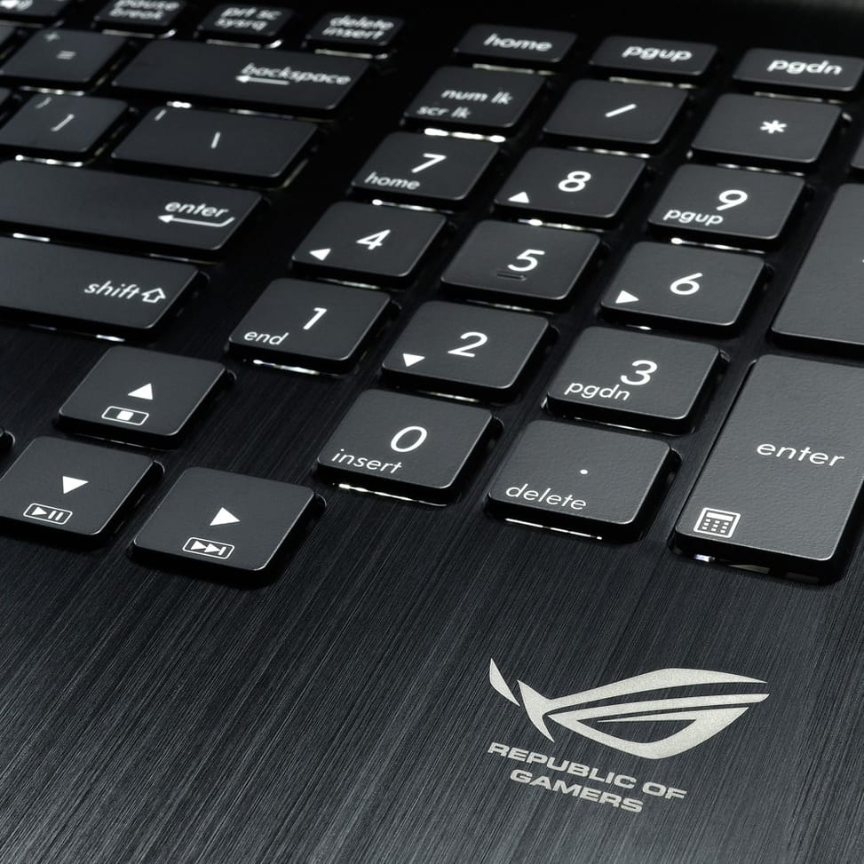Ordinateur portable ASUS G series G750JX-CV170H + Lunette 3D Offerte — image 4