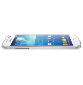 Samsung Galaxy S4 Mini + étui offert
