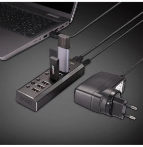 Lindy 4 Port USB 3.0 Hub with 3 Quick Charge 3.0 Ports USB 3.2 Gen 1 (3.1 Gen 1) Type-B 5000 Mbit/s Noir (43371)
