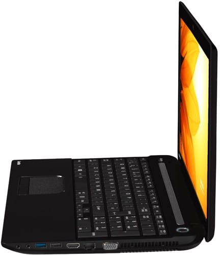 Pc portable Toshiba Satellite PSCG8E-01100KG4 — image 3