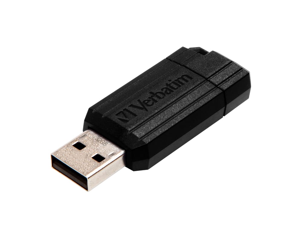 Verbatim Micro-clé USBPinStripe de 32 Go - noire Micro-clé USB PinStripe de 32 Go - noire  (49064) — image 2