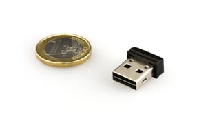 Verbatim Clé NANO USB Store 'n' Stay 32 Go Store 'n' Stay Nano, USB 2.0, 32GB  (98130) — image 3