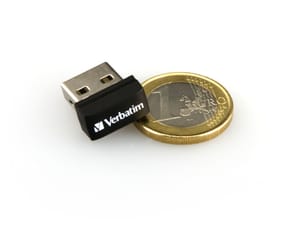 Verbatim Clé NANO USB Store 'n' Stay 32 Go Store 'n' Stay Nano, USB 2.0, 32GB  (98130) — image 4