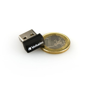 Verbatim Clé NANO USB Store 'n' Stay 32 Go Store 'n' Stay Nano, USB 2.0, 32GB  (98130)