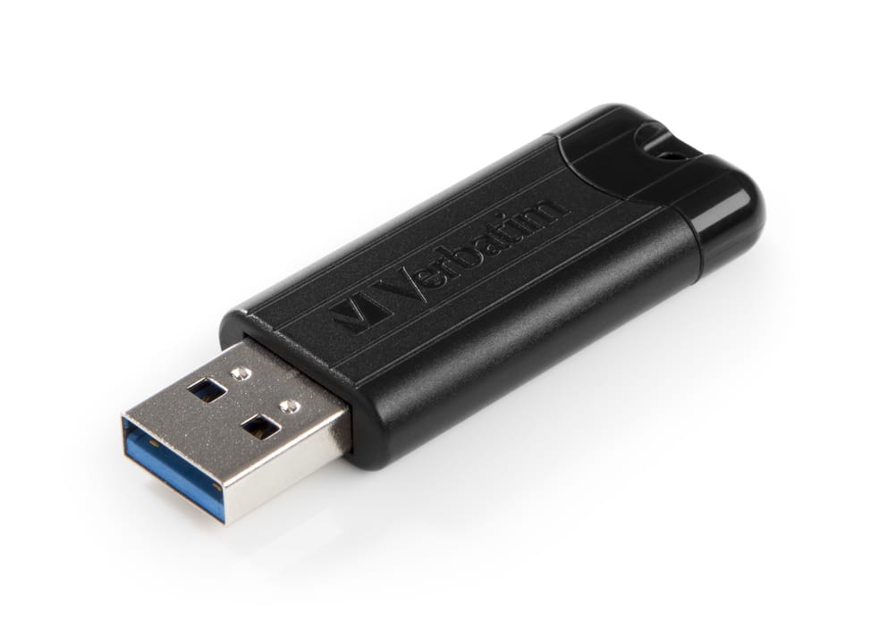 Verbatim Clé USBPinStripe 3.0 de 64 Go - Noire PinStripe, USB 3.0, 64GB, Noire  (49318) — image 2