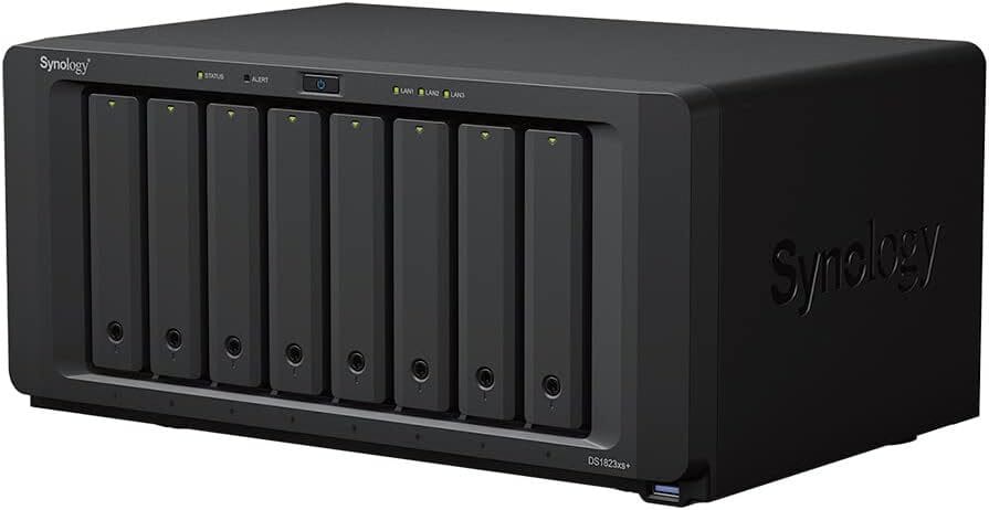 خادم NAS بـ8 حجرات Synology DiskStation DS1823xs+ — صورة 2