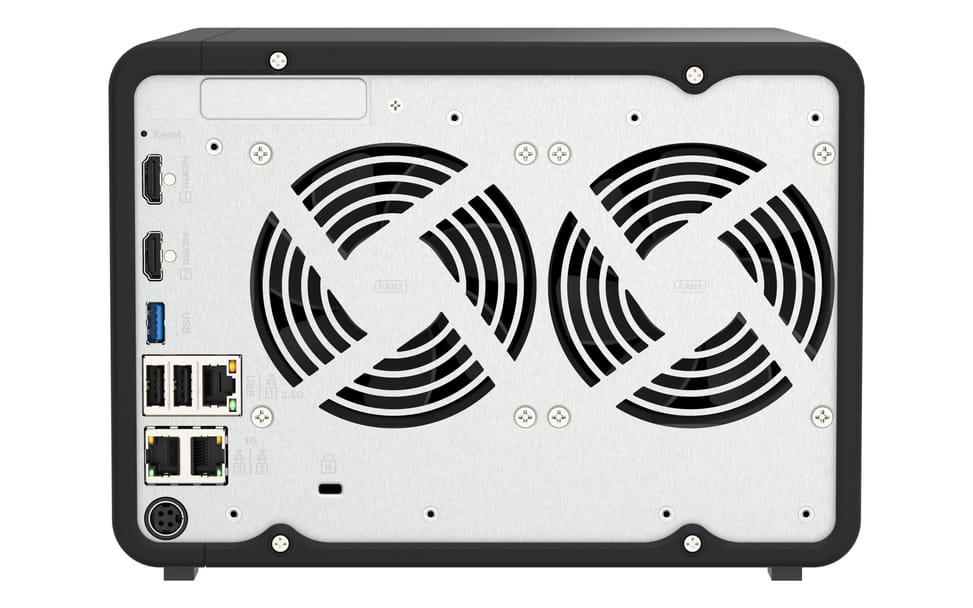 QNAP TS-AI642-8G serveur de stockage NAS Tower Ethernet/LAN Noir Cortex-A76 (TS-AI642-8G) — image 2