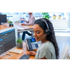 POLY Micro-casque Voyager Focus 2 USB-A Micro-casque Poly Voyager Focus 2 USB-A  (76U46AA)