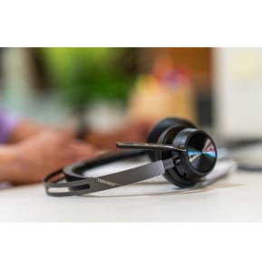 POLY Micro-casque Voyager Focus 2 USB-C Micro-casque Poly Voyager Focus 2 USB-C  (76U47AA)