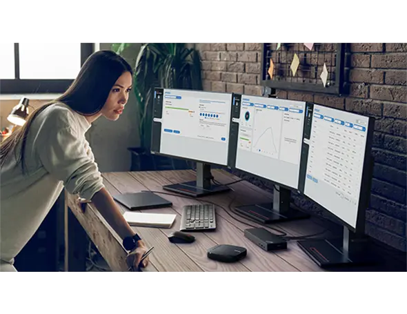 ThinkPad Universal Thunderbolt 4 Smart Dock_blade 3.png