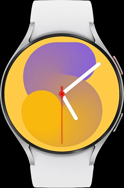 Le cadran de la montre Font 05 est affich&eacute; sur la Galaxy Watch5.