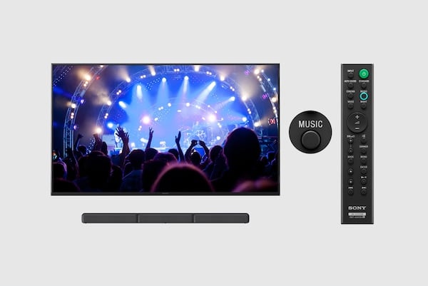 TV, barre de son et t&eacute;l&eacute;commande, illustrant le mode Musique