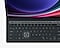 Vue avant du clavier du Book Cover Keyboard fin avec les touches de fonction en surbrillance. Une touche est mise en surbrillance pour souligner sa grande taille.