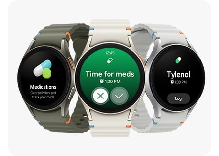 Trois Galaxy Watch7 sont dispos&eacute;es face &agrave; l&rsquo;avant, chacune affichant diff&eacute;rentes caract&eacute;ristiques li&eacute;es aux m&eacute;dicaments&nbsp;: un &eacute;cran de fonctionnalit&eacute;s M&eacute;dicaments, un rappel de m&eacute;dicament et un &eacute;cran Journal.