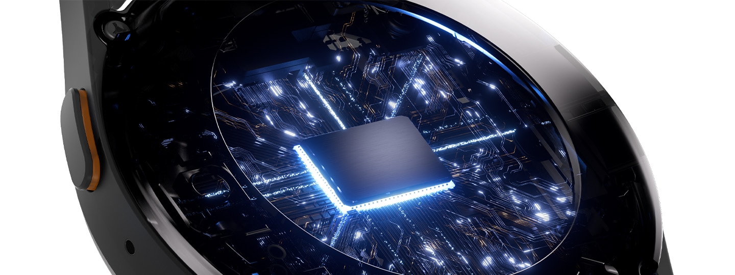 Vue rapproch&eacute;e d&rsquo;un processeur 3&nbsp;nm int&eacute;gr&eacute; &agrave; l&rsquo;int&eacute;rieur d&rsquo;une Galaxy Watch7.
