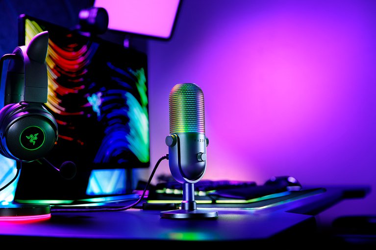 Razer Seiren V3 Chroma - Noir -view 1