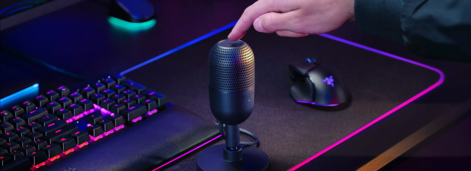 Razer Seiren V3 Mini - Tap-to-mute Sensor With Led Indicator