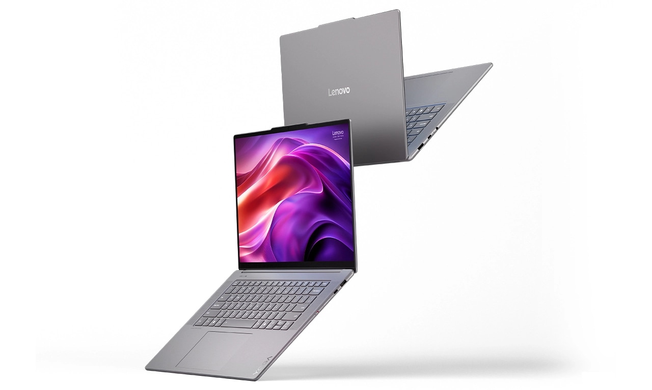 Modèles ouverts, disposés dos à dos, du Yoga Slim 7i Gen 9 Aura Edition (15″ Intel)
