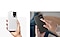 Une personne tient un Galaxy S24 FE dans un &eacute;tui portefeuille Noir pour r&eacute;pondre &agrave; un appel sans ouvrir l&rsquo;&eacute;tui. Une main tient un Galaxy S24 FE dans un &eacute;tui Gris, qui affiche un appel entrant sur sa petite fen&ecirc;tre.
