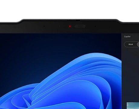 La barre de communication comprend une caméra 5 MP et un cache de confidentialité sur l'ordinateur portable Lenovo ThinkPad T14 Gen 6.