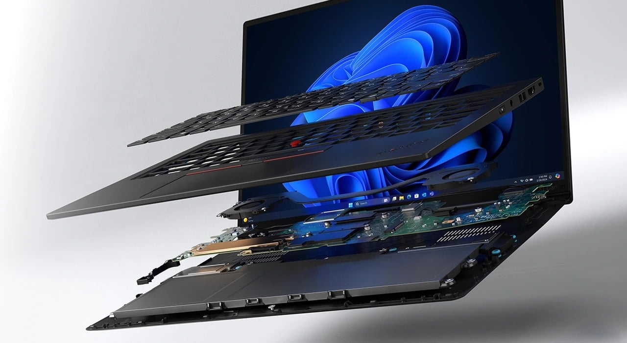 Conçu pour vous permettre de faire face aux aléas de la vie, l’ordinateur portable Lenovo ThinkPad X1 Carbon Gen 13 Aura Edition est aussi puissant que fiable.