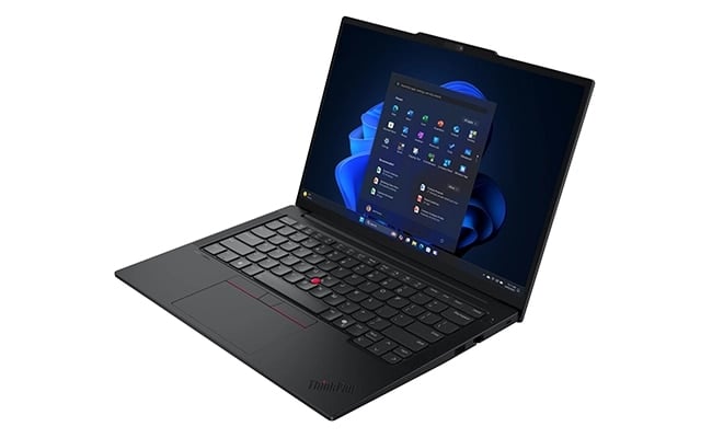 Aperçu avant droit du portable Lenovo ThinkPad E14 Gen 7 (14" Intel) mettant en évidence son profil fin et élégant pour une meilleure portabilité.