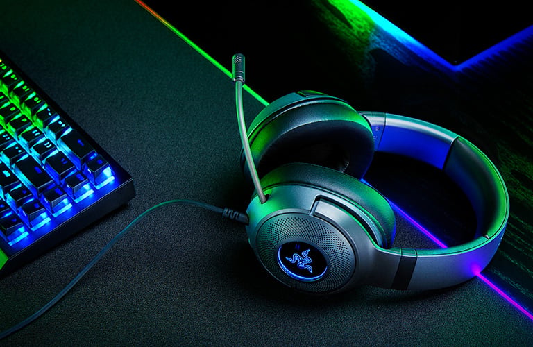 POWERED BY RAZER CHROMA&trade; RGB