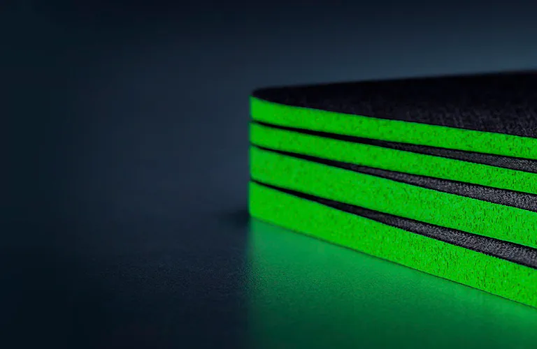 THICK, HIGH-DENSITY RUBBER FOAM WITH ANTI-SLIP BASE