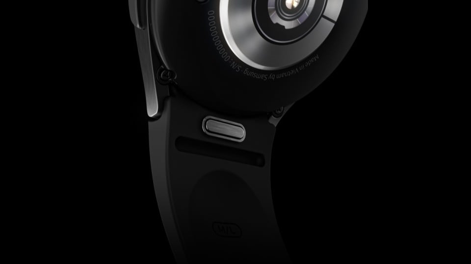 Les bracelets de montre se détachent d'une simple pression sur un bouton.