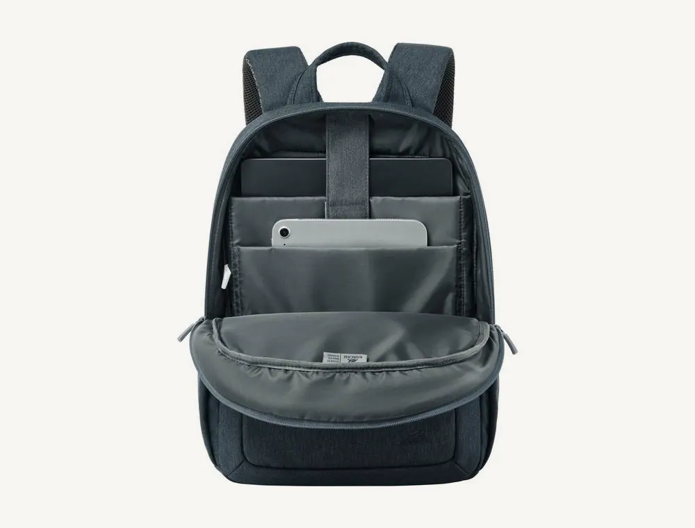 Sac à dos Rivacase 7564 gris foncé ouvert, compartiment ordinateur avec sangle et poche tablette