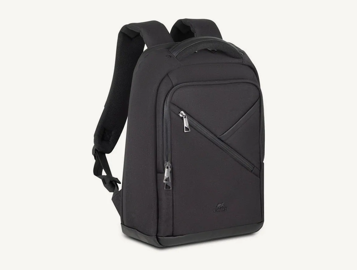 Sac à dos Rivacase Clark 8126 noir vu de trois quarts, poche avant en diagonale