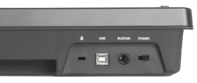 Face arrière du Keystation 49 MK3 : encoche Kensington, port USB, prise Sustain et interrupteur Power