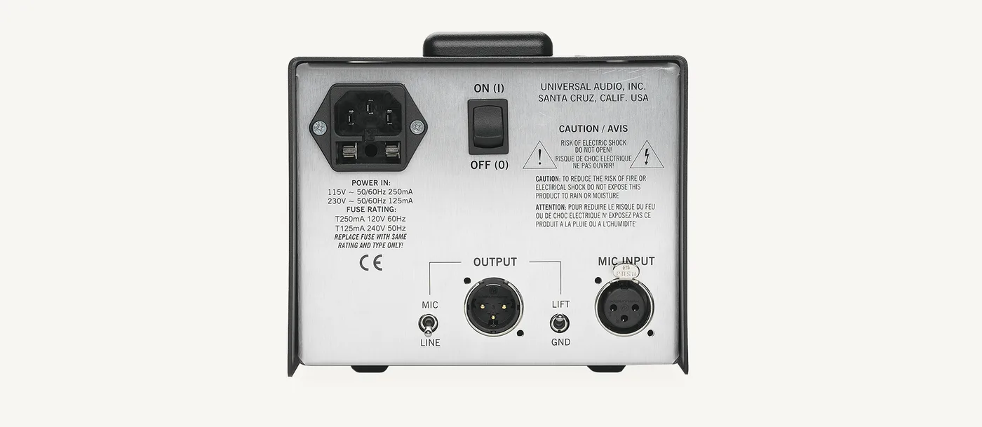 Face arrière du SOLO/610 : prise secteur et fusible, interrupteur, sortie XLR avec sélecteurs MIC/LINE et GND/LIFT, entrée micro XLR