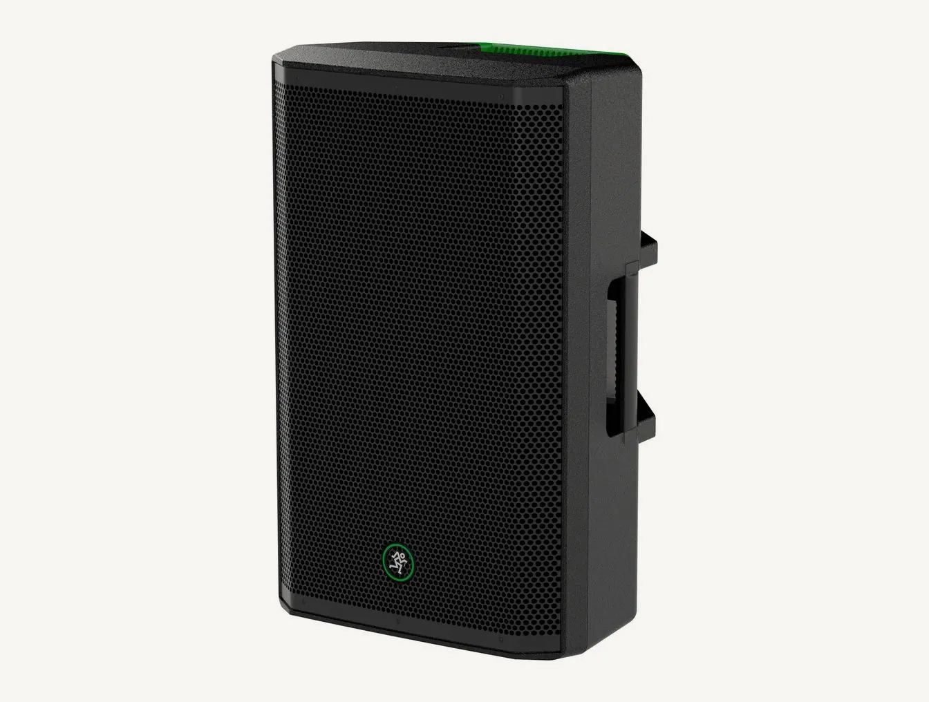 Enceinte active Mackie Thrash215 vue de trois quarts, grille noire et poignée latérale