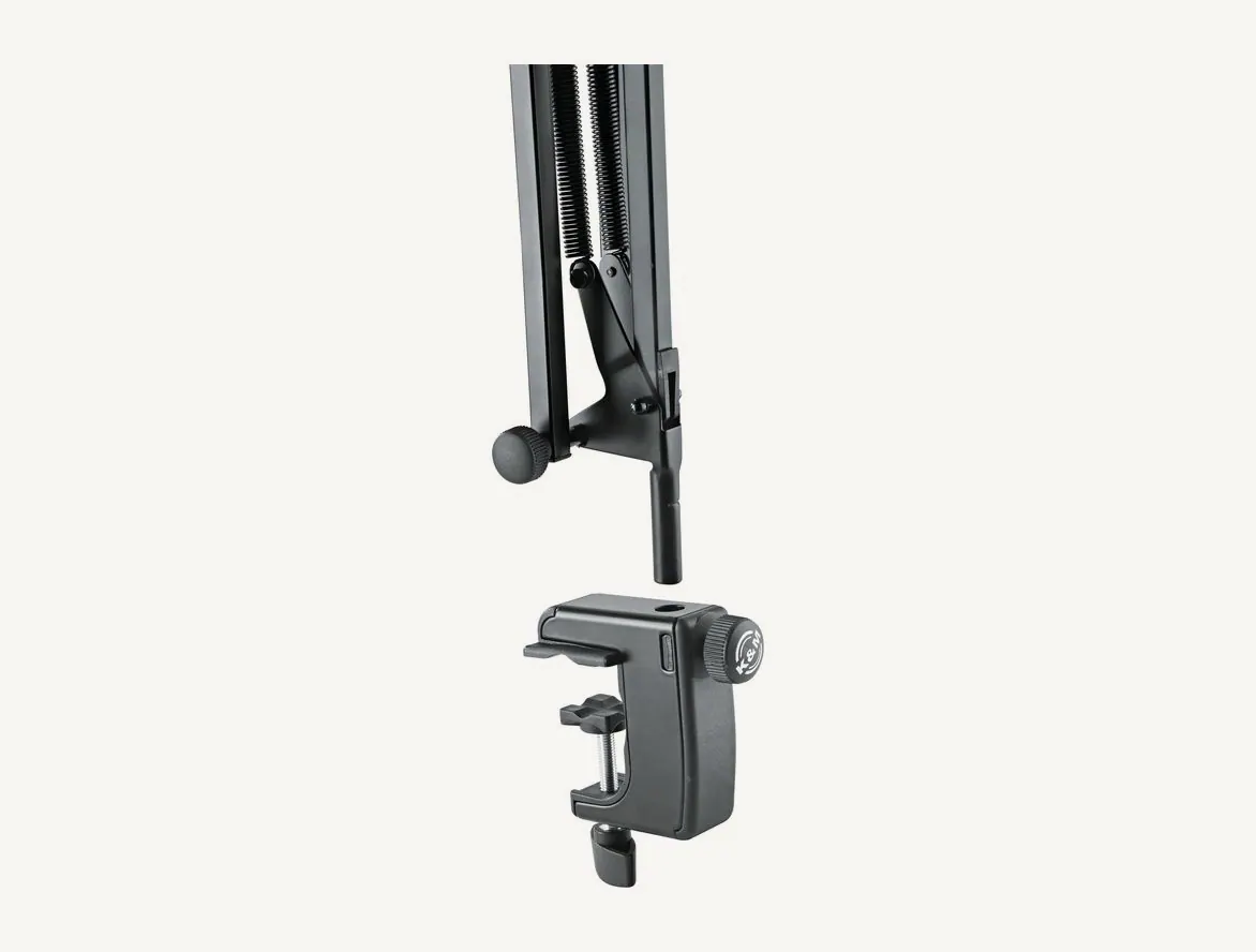 Pince de bureau du bras K&M 23840, tige du bras et ressort au-dessus