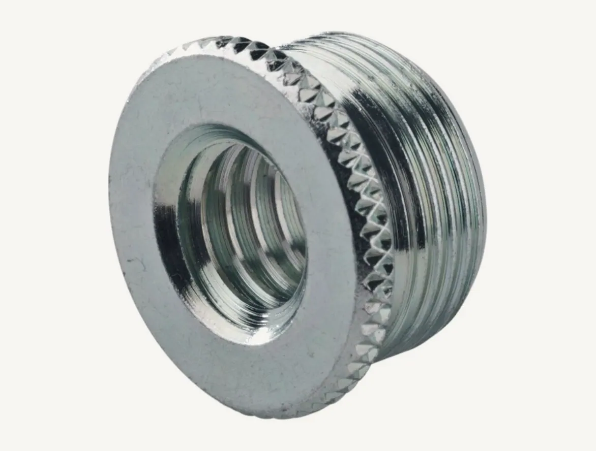 Adaptateur de filetage K&M 217 en acier zingué, filetage extérieur et bord moleté